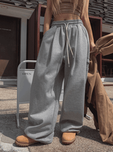 Benin Carpenter One-Tuck Training Pants