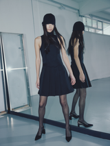 エプロンプリーツドレスブラック