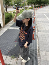 become レタリングTシャツ