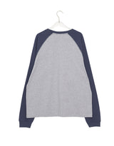 [unisex] クローブ オーバーフィット ラグラン ロングスリーブ Tシャツ