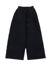 [unisex] pintuck rivet nylon pants (2color)