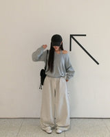 [ORIGINAL] Mellow U-Neck Long Sleeve Knit