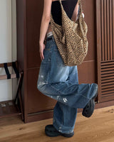 パインテッドデニムパンツ