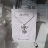 [NMIXX Sullyoon Necklace] デインティハート＆リボンセミチョーカーネックレス - シルバーカラー