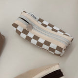 Clam round pencilcase _ Checkerboard mocha