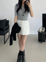 エリ ペンダント半袖Tシャツ