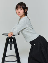 RIBBON BUTTON SILM KNIT - GRAY