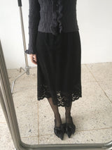 Lace knit skirt
