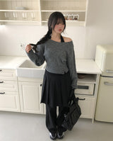Chippo Button Boat Neck Wool Crop Knit