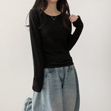 Noet Round Slim Plain Long Sleeve T-Shirt