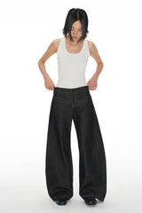 Pleated Banana Jeans