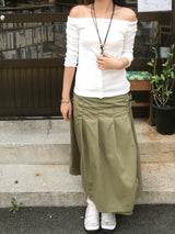 lofi off-shoulder