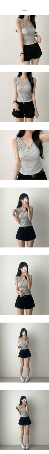 Carn spandex シャーリングフリルVネックノースリーブナシベスト