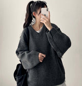 Disco Pop Duc Thick Sleeve Punching V-Neck Knit