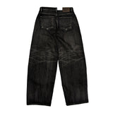 Form denim pants