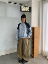 ロヒナカラーマッチングクロップスウェットシャツ