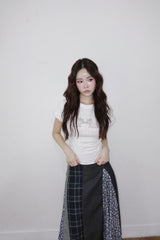 ホワイトラビットフリルラウンド半袖Tシャツ