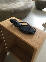 Soft curve flip heel