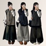 Bead Dangara Stripe Knit Hooded Vest