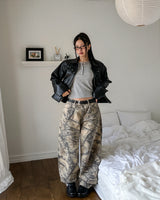 Dutch rivet semi-crop leather jacket