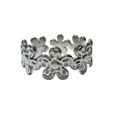 Minimal flower ring