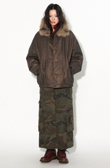 Faux fur-trimmed vintage-style two-piece jacket with a retro atmosphere