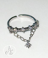 Snowflake Layered Chain Cubic Ring