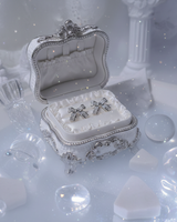 [IVE Leeseo Necklace] デリケートボウピアス - Silver Color