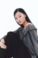 Rose Brooch Frill Long Sleeve Charcoal