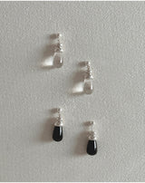 ONYX HOUSE EARRINGS