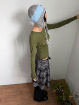 SHOULDER TWIST SLIT TOP