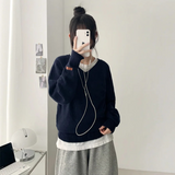 カウイング レザー パッチ ブイネック ルーズフィット ブイニット