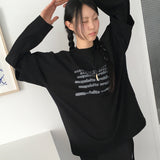 キレイレタリングオーバーフィットショートスリーブレイヤードロングスリーブTシャツ