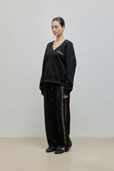 V-neck Logo Hoodie_Black