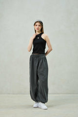 POPPY SLEEVELESS TOP / BLACK