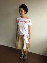 ボーントゥービーオフショルダーTシャツ (2color)
