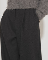 WOOL DOUBLE PLEATED SLACKS [CHARCOAL]
