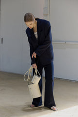 TRONCO BUCKET BAG MILK
