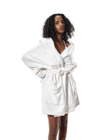 ROBE 001