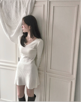 milktea bell flare knit ops