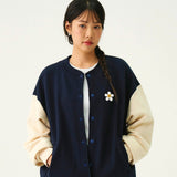 [UNISEX] フラワードット刺繍ベースボールジャケット