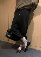 KNEE WARMER SWEAT PANTS