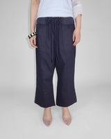 STEP BUTTON CROPPED PANTS