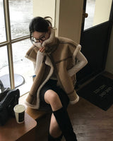 [BELLIDE MADE] Rowin, High-Neck Mouton Vest