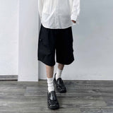 サイドスタッデッドプリテッドバギーショーツ