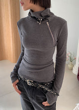 HIGH NECK ZIPPER TEE