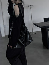 two-eyelet スクエアショルダーバッグ