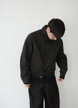 マットブルゾン