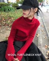 ウールタートルネックニット