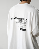 NCBリサーチルーズフィットロングスリーブTシャツ